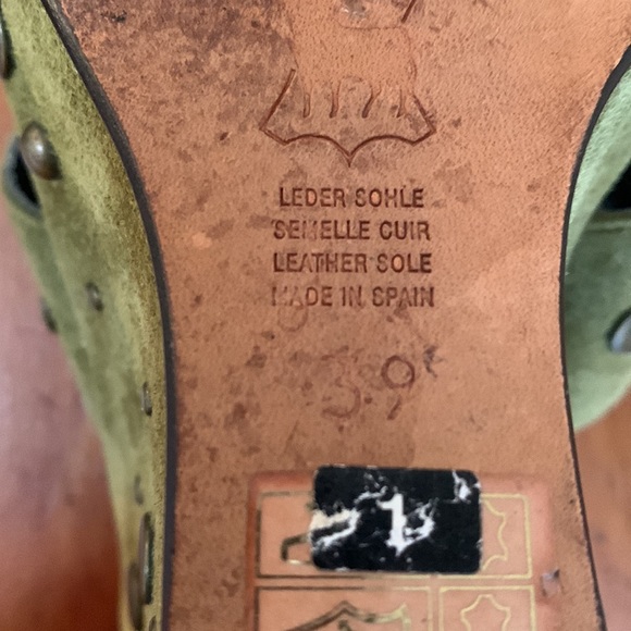 Jigsaw Olive suede platform mules embellished with brass studs in size 39. - Picture 7 of 8